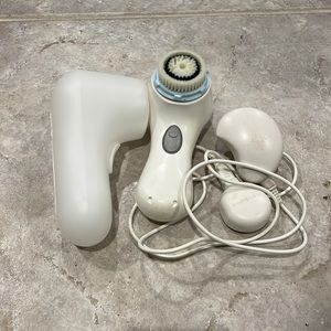 Clarisonic Mia 2 Sonic Skin Facial Brush Cleanser